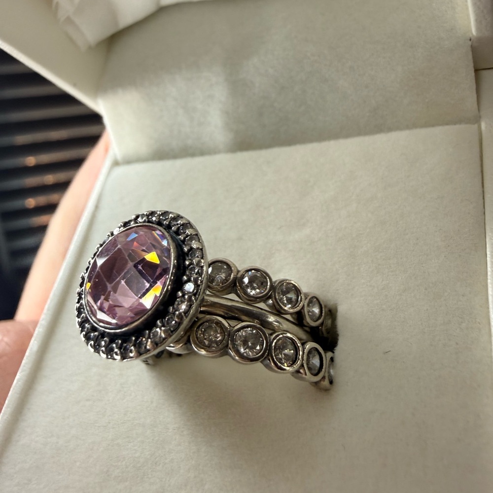 🎉Price drop 3-Piece Pandora Vintage Ring Set–Elegant Pink Stone & Pandora Bands.